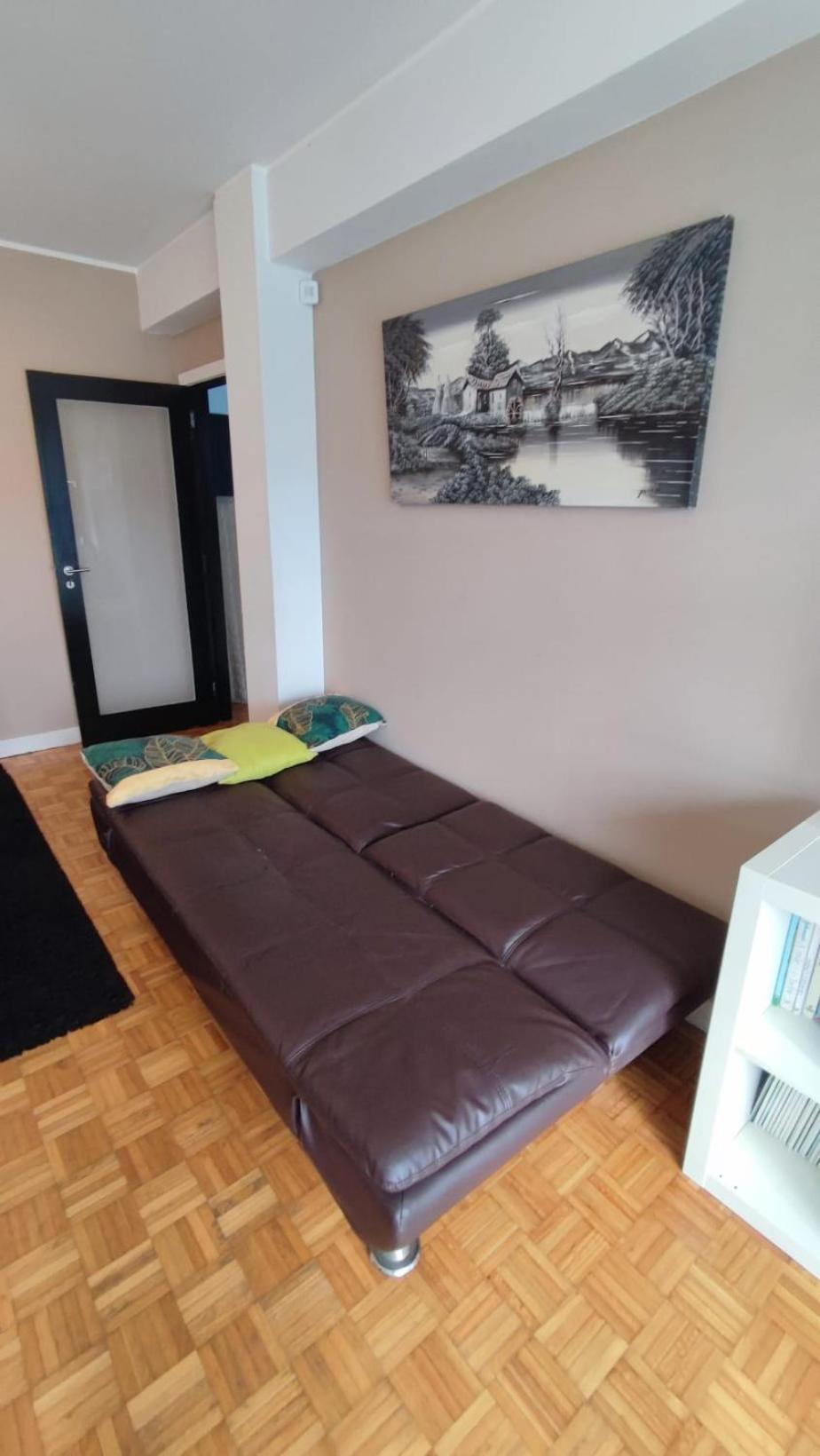 Metro Station Apartment Matosinhos (Porto)
